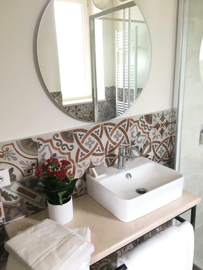 Bellavista Relax - Adults Only Hotel Костермано Екстериор снимка