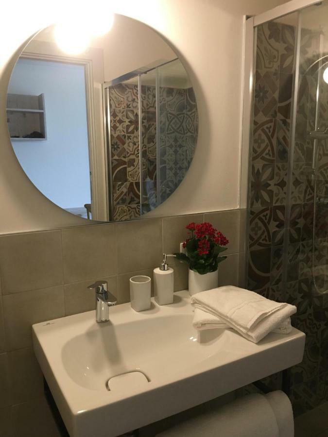 Bellavista Relax - Adults Only Hotel Костермано Екстериор снимка